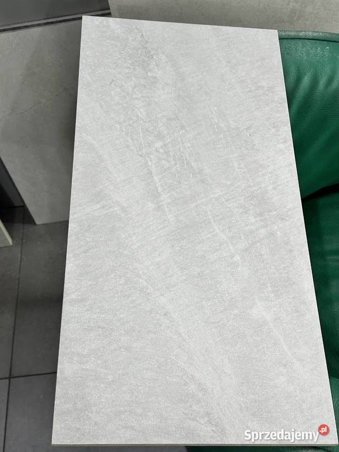 Płytka gres G302 WHITE NERTHUS 29x593 grubość 10 Opoczno