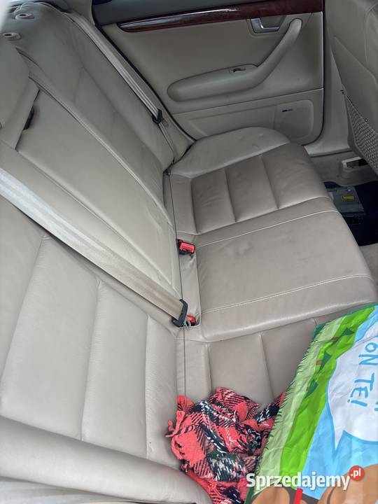 Audi a4 b6 24 benzyna automat na części Mielec