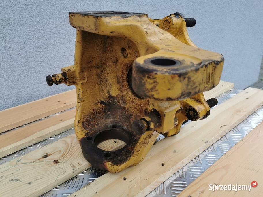 Zwrotnica lewy tył CAT TH Carraro Wilkowo sprzedam
