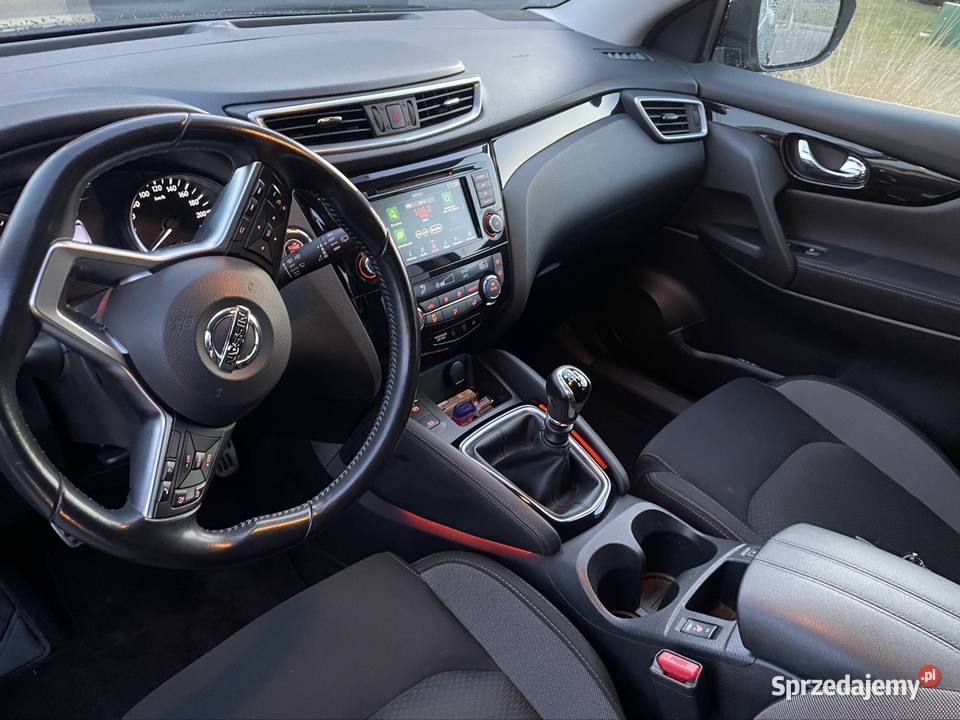 Nissan Qashqai 13 DIGT 140 nConnecta 2020 60000km Wojcieszyce