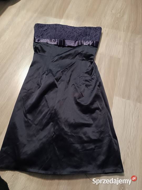 Sukienka plus dwie w gratisie Marki