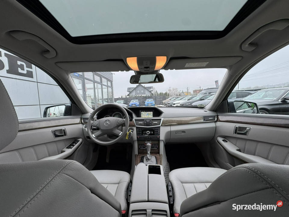 Mercedes E 200 BlueEfficiency Automatik Elegance szyberdach Chełm Śląski