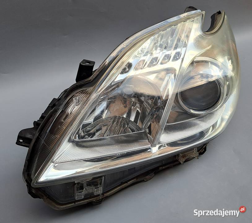 TYTUŁ OGŁOSZENIA LAMPA PRAWA PRZÓD TOYOTA PRIUS lewe