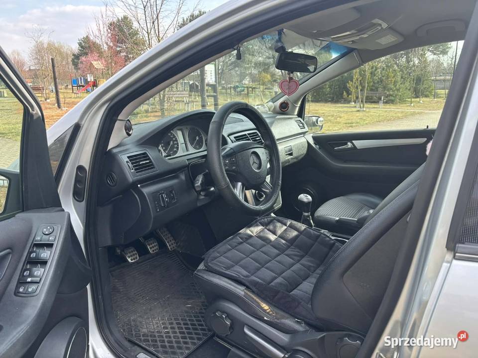 Mercedes Klasa B 180 Cdi wielofunkcyjna kierownica Granowiec
