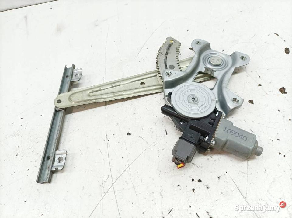 MECHANIZM SZYBY PRAWY TYŁ 109040 Mitsubishi sprzedam