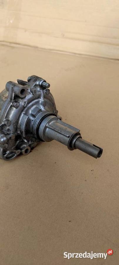 Honda CBF 650 CB 650 F 2011r pompa wody