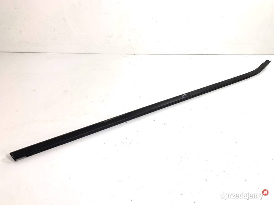 LISTWA ZGARNIAJĄCA PRZÓD PRAWY BMW F48