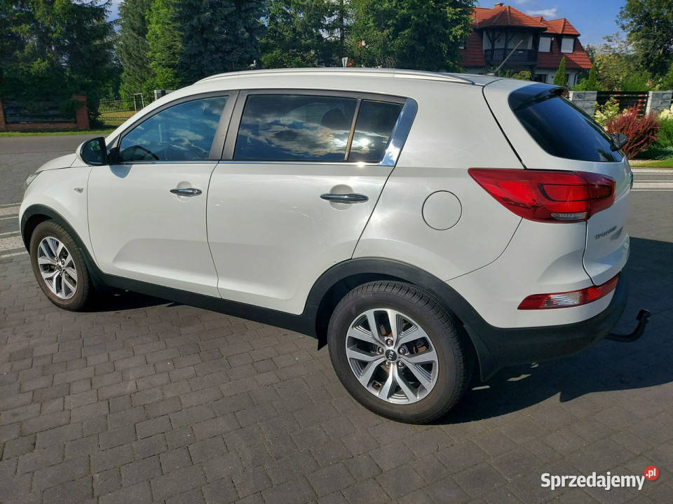 Kia Sportage 16 benzyna kamera Biała Perła III komputer pokładowy Sportage