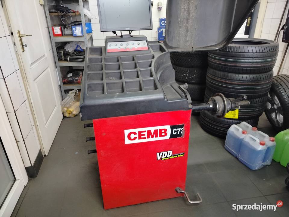 Wyważarka do kół Cemb C73l Produkcja