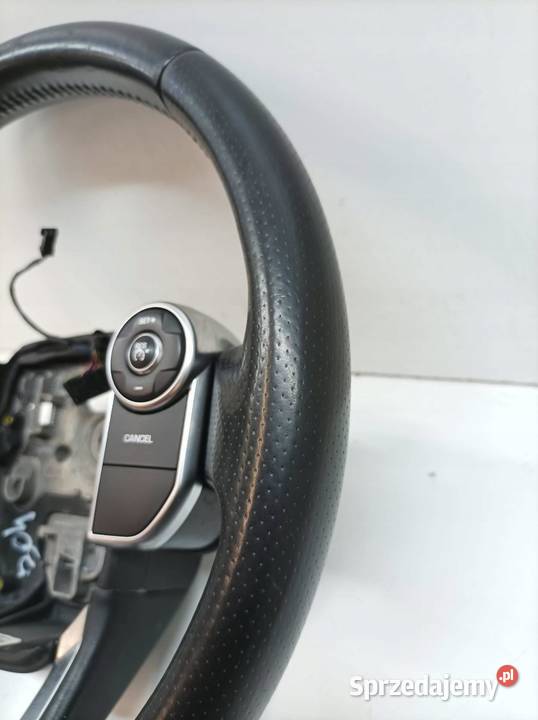 KIEROWNICA MULTIFUNKCJA ŁOPATKI Land Rover Range