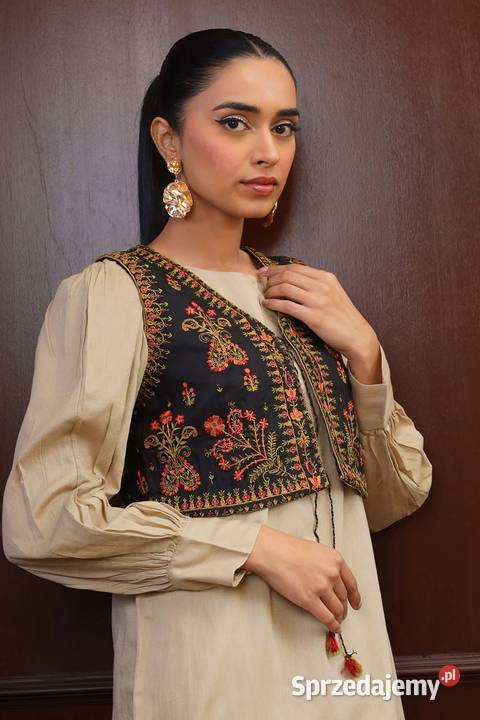 Czarna kamizelka bolerko gorset M 38 etno folk Rozmiar 38(M) Szczecin