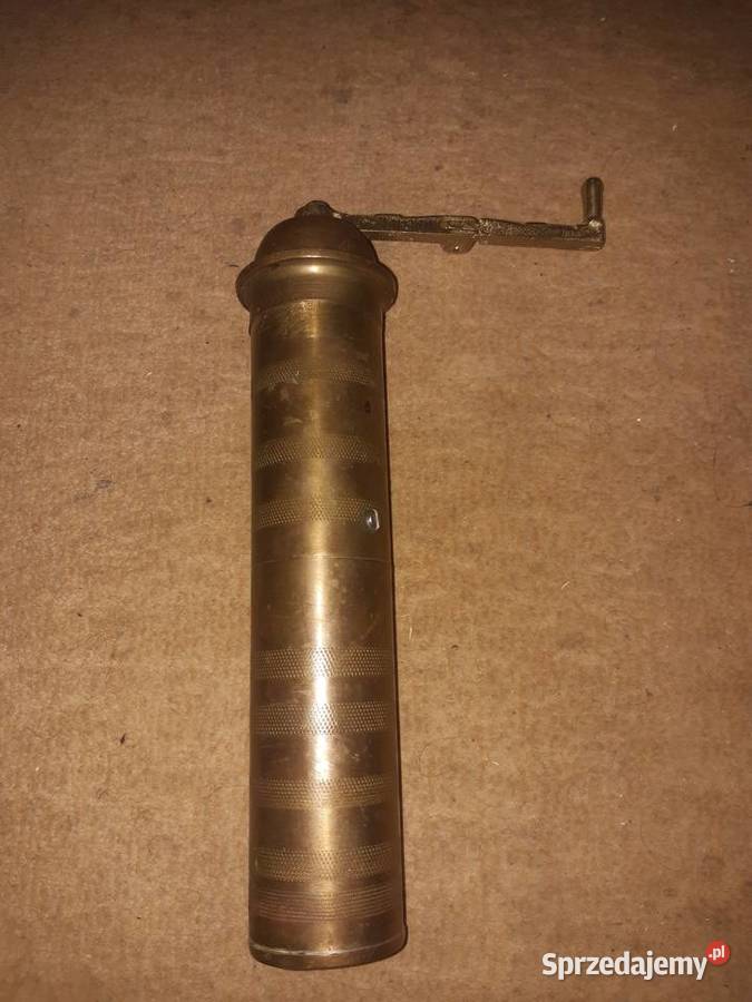 Stary ręczny młynek do kawy mosiężny Stary Sącz