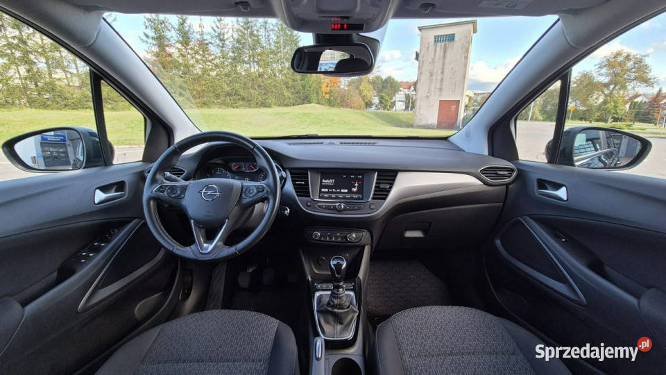 Opel Crossland 12 Turbo 110 czarny sprzedam