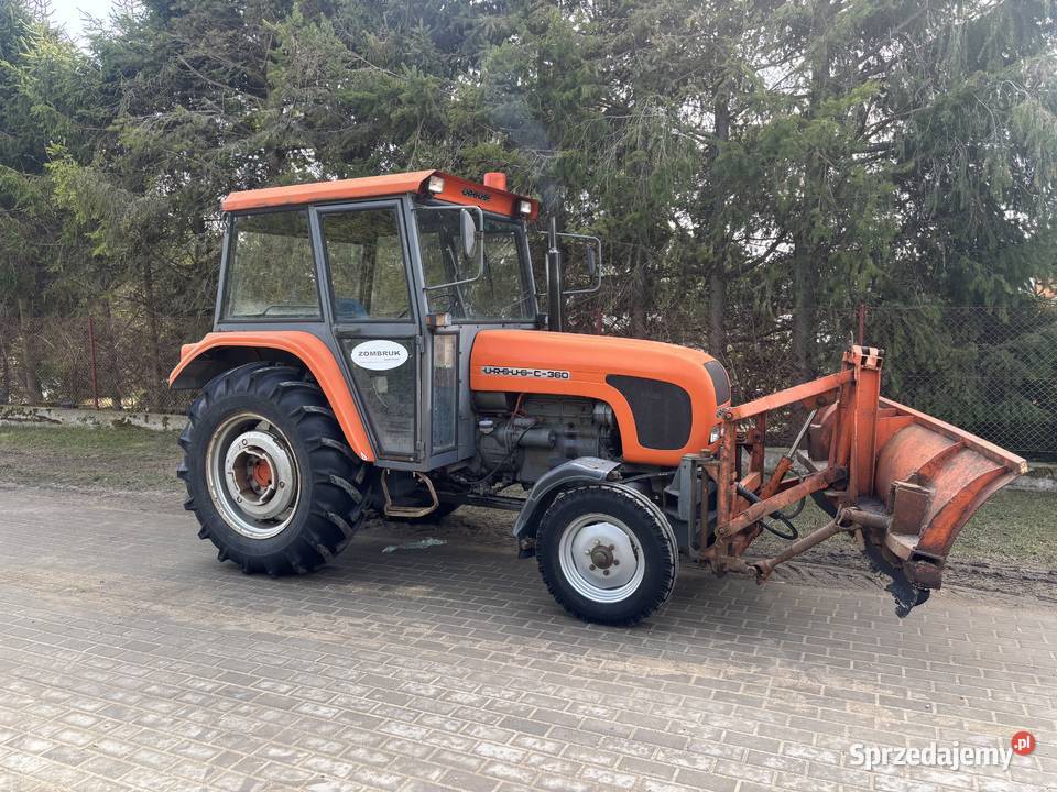 Ursus C360 z pługiem Karlikowo