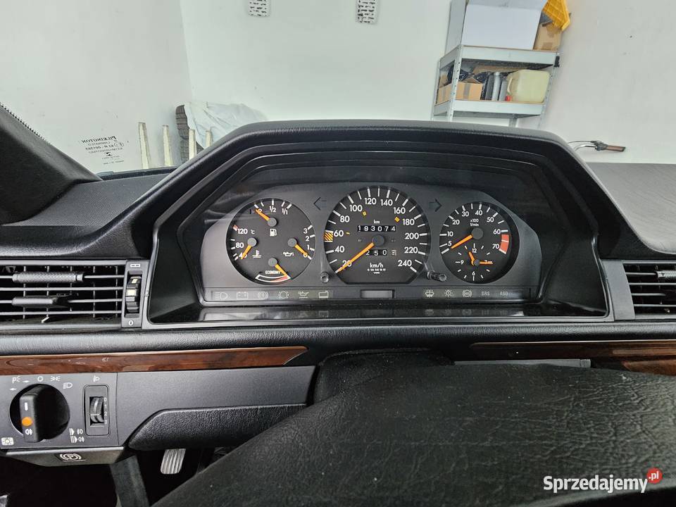 Mercedes w 124 coupe Pisz