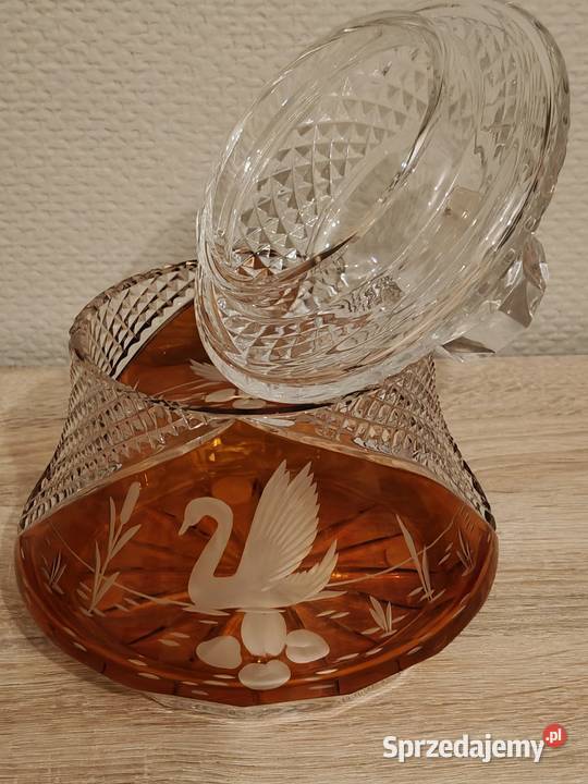 Śliczna duża bombonierka kryształowa Tychy