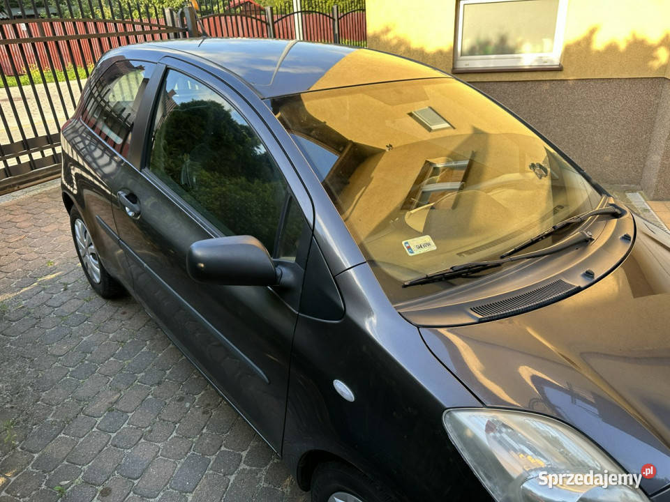 Toyota Yaris Polski salonRozrząd łańcuchMocna ABS Wejherowo