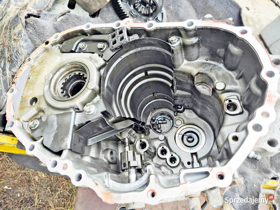 TOYOTA IQ 10 CZĘŚCI OBUDOWA SKRZYNI BIEGÓW Radom