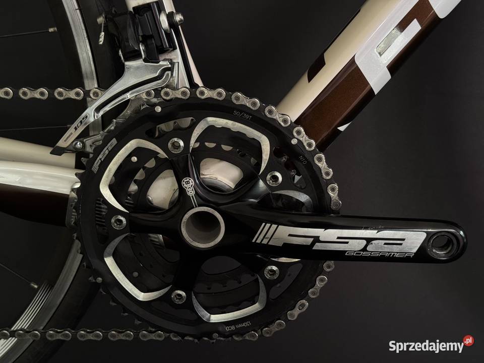 Rower szosowy karbonowy FOCUS IZALCO DONNA szosa