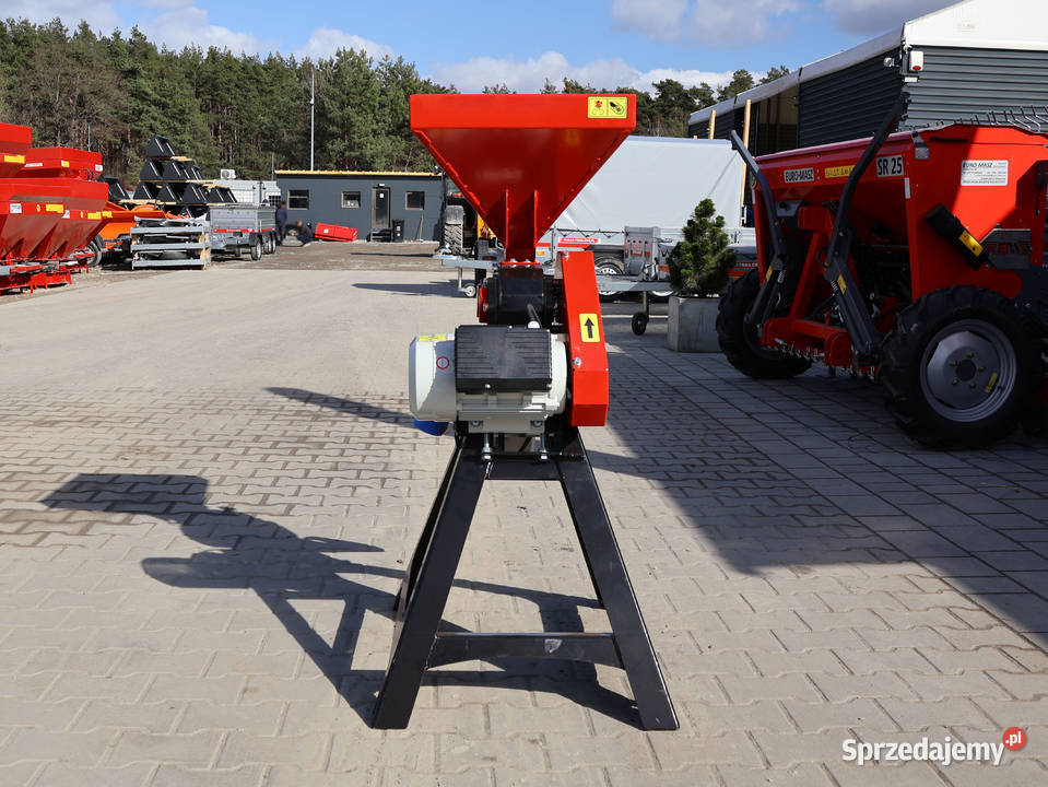 NOWY Zgniatacz Zbożowy 15 kW do Paszy Raty Ciechocinek