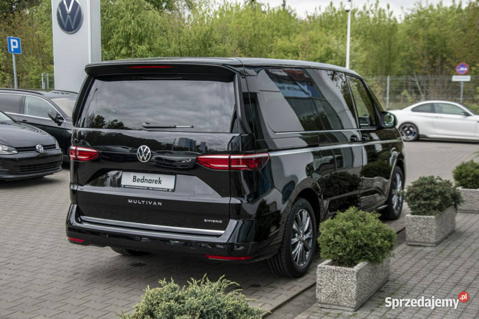 Volkswagen Multivan Style L2 20 TDI 150 DSG czarny Multivan Łódź