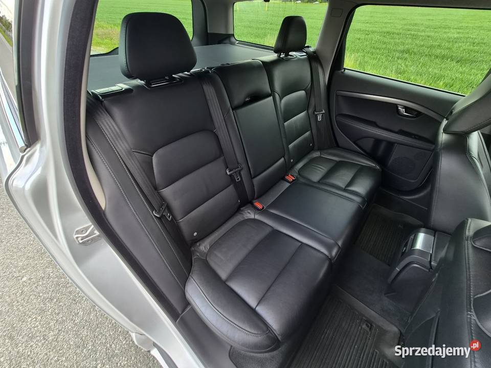 Volvo V70 20 D4 181 1 właściciel bezwypadkowy reflektory ksenonowe Wrocław
