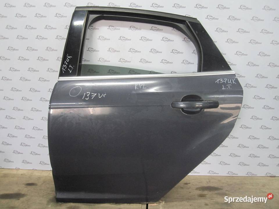 FORD FOCUS MK3 III 12r drzwi lewe tył