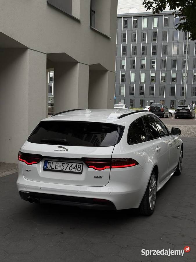 Jaguar XF nieuszkodzony Łódź sprzedam
