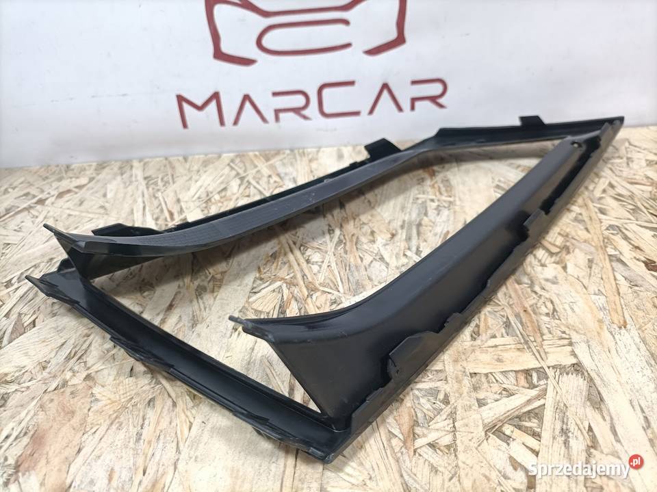 SKODA FABIA IV ATRAPA RAMKA KRATKA HALOGENU Karoseria Pleszew sprzedam