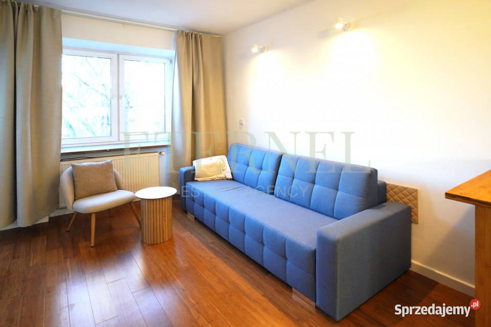 Umeblowana kawalerka 25m z loggią Hala Targowa