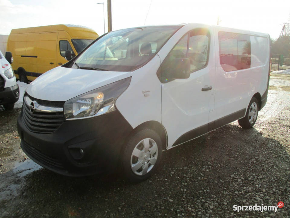 Opel Vivaro L1H1 16 CDTI 120 brygadówka 6 osób elektryczne szyby Dębica sprzedam