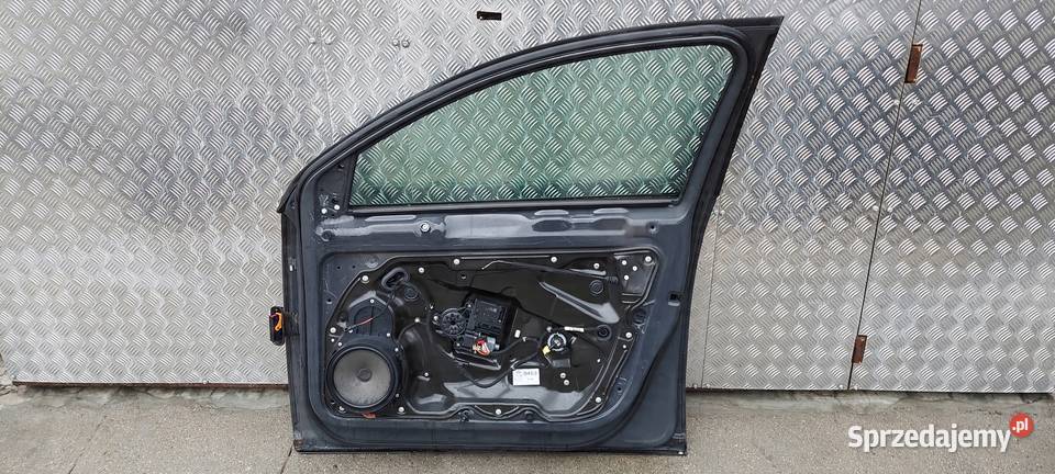 DRZWI PRAWE PRZEDNIE VW PASSAT B7 BEZ RDZY LAK Międzychód sprzedam