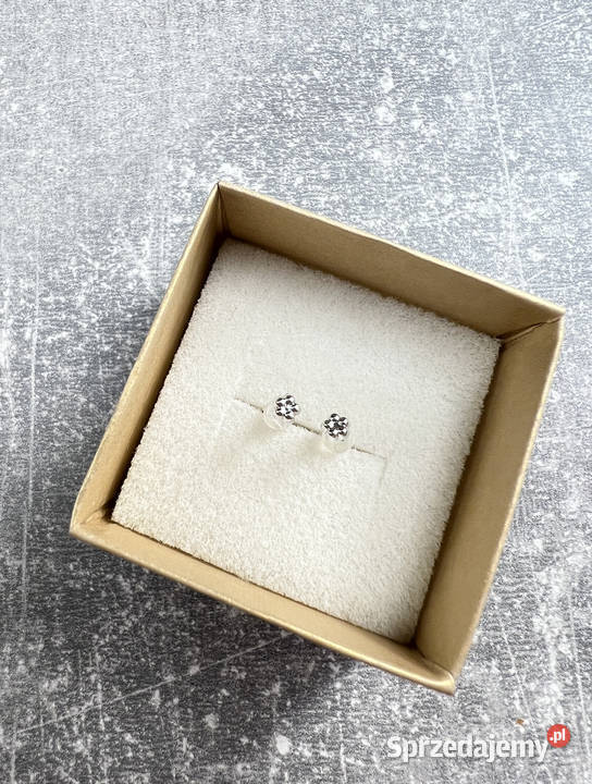 Kolczyki srebrne kwiaty kwiatki podkarpackie