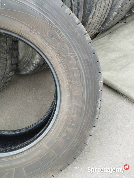 Opona 28570r195 sprzedam