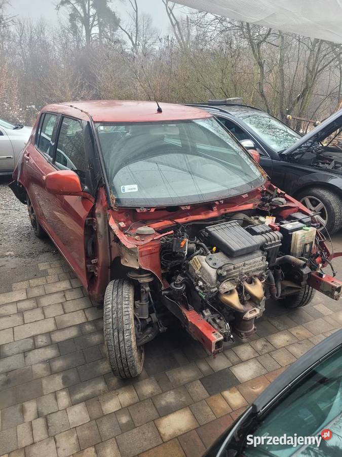 Suzuki swift III kolor ZFS 2006 na części Kończyce Małe