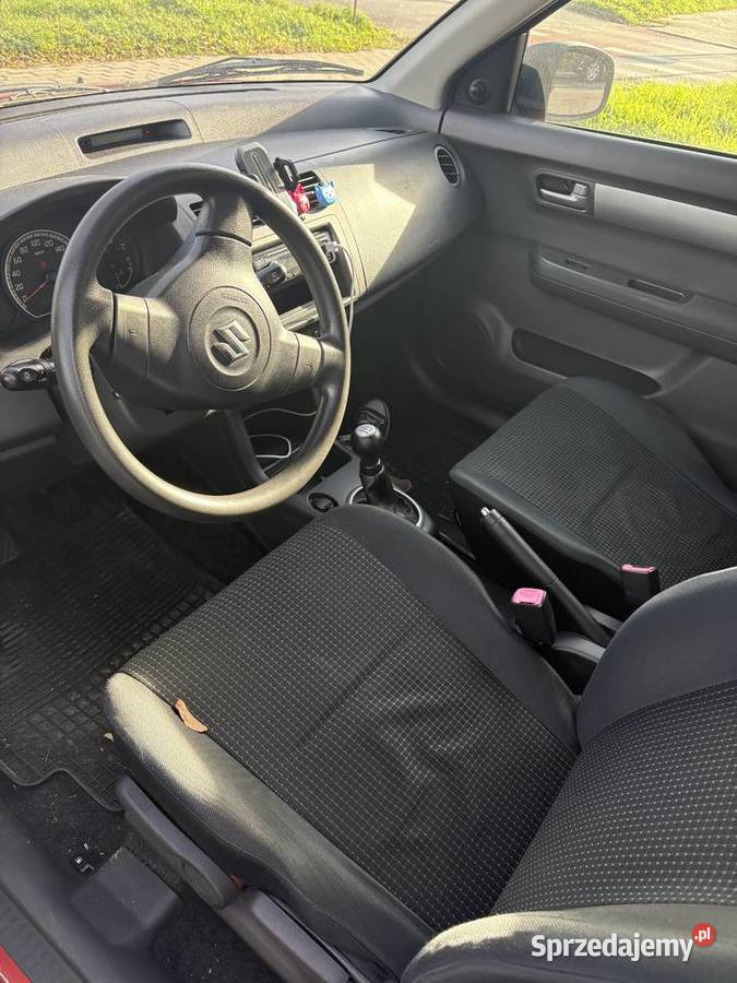 Suzuki swift 13 benzyna 2007 nieuszkodzony