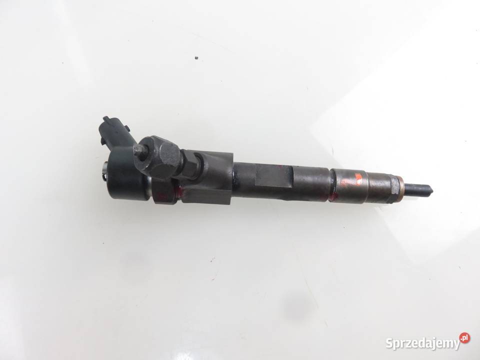 WTRYSKIWACZ VOLVO V40 I 19 DI 0445110021 osobowe Wtryskiwacze sprzedam