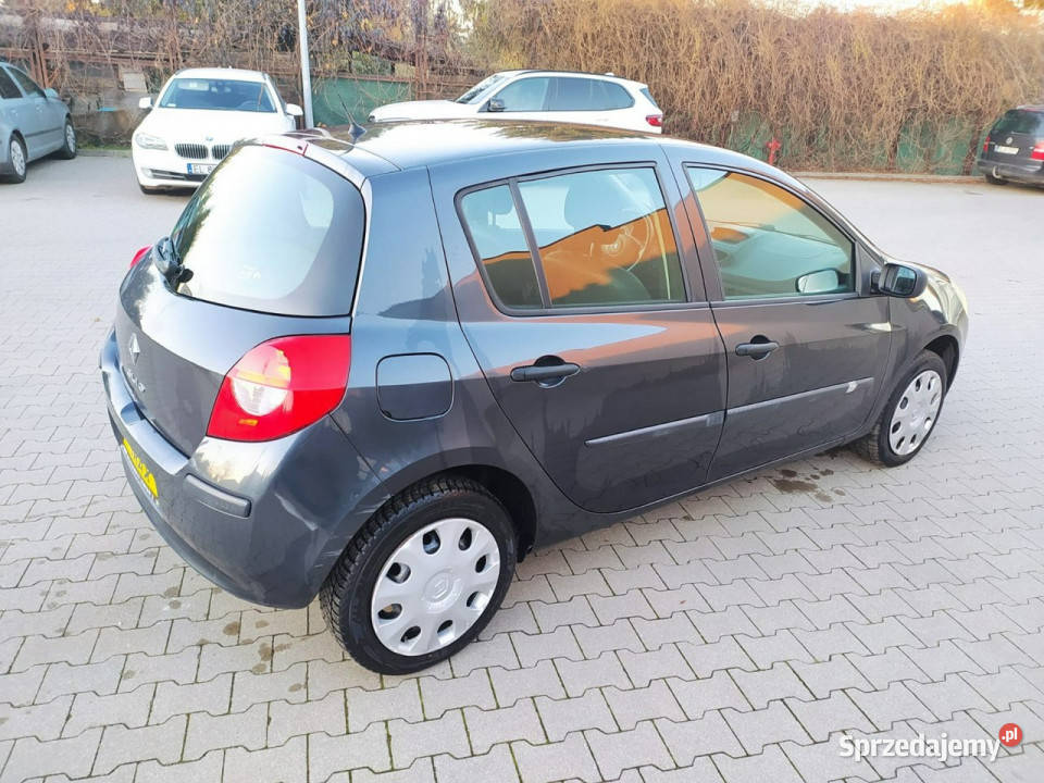 Renault Clio 12 65 dobrze utrzymanycserwisowany Clio Łódź