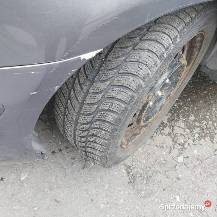 Toyota Avensis na części małopolskie Kraków