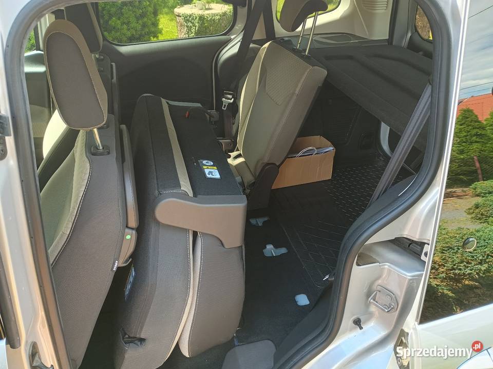 Ford Tourneo Courier 2019 salon polski Drzewica