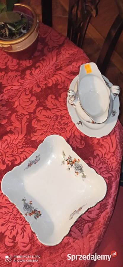Salaterka KPM Miska
Syg z lat 192545 r Złoto Porcelana i szkło Gdańsk