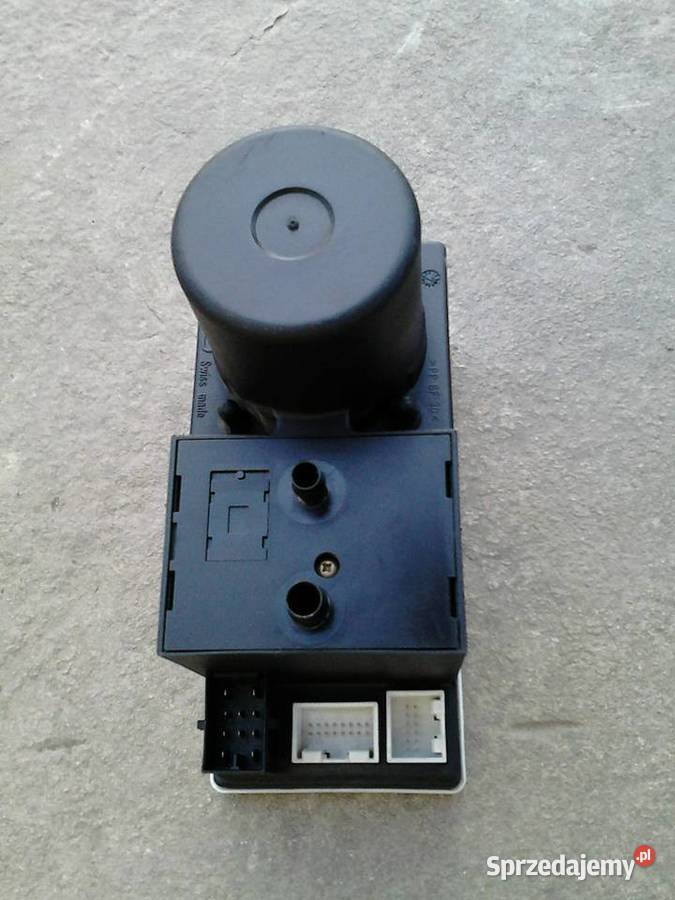 Pompka centralnego zamka Audi a 4 b5