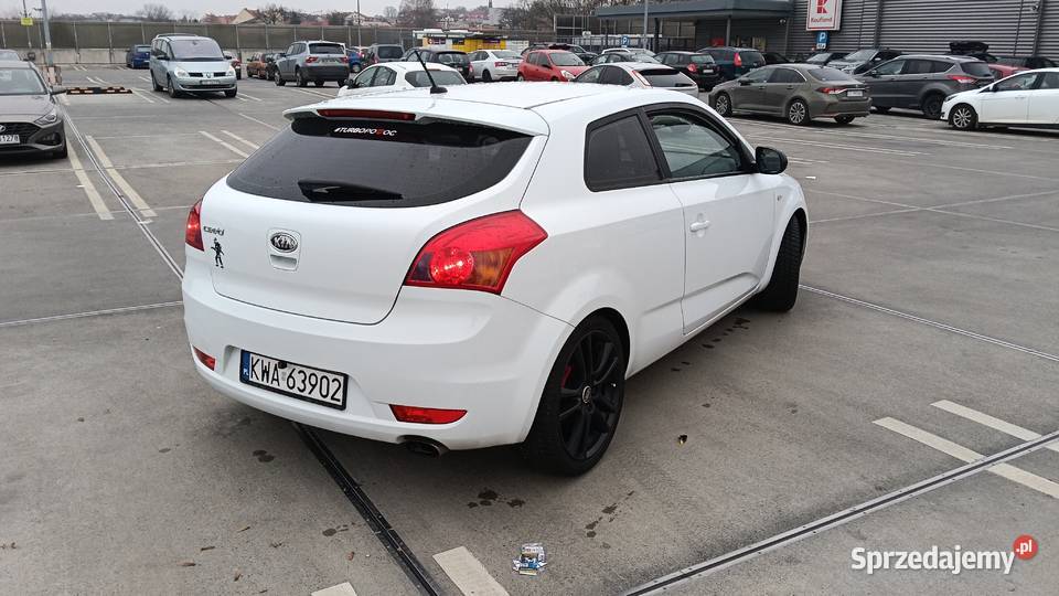 Kia ceed coupe Alwernia
