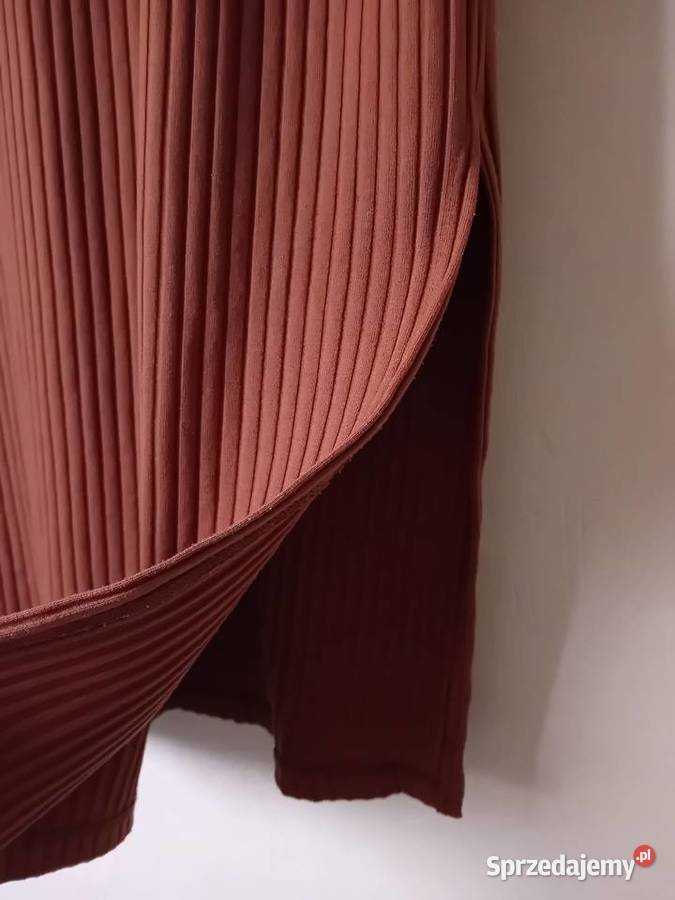 Brązowa sukienka Warszawa