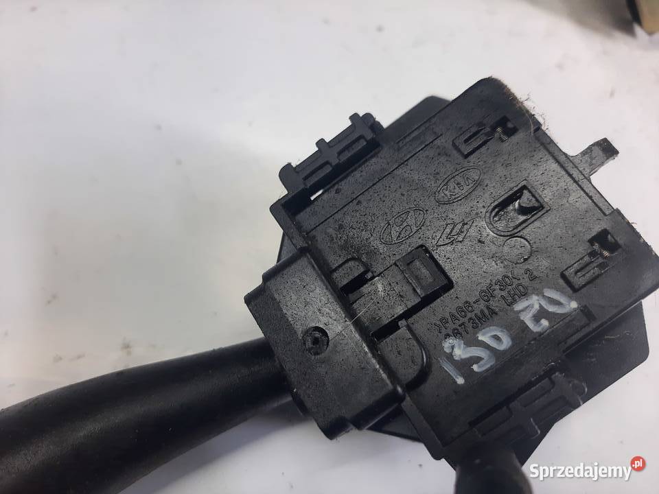 Hyundai I30 0712r przełącznik kierunkowskazów osobowe Panele sterowania, przełączniki łódzkie Ksawerów
