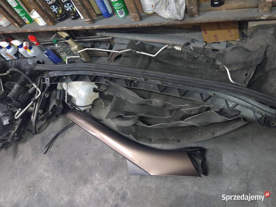 Kompletna maska Scenic III pokrywa silnika Krotoszyn