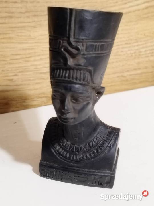 Kolekcjnerska figurka z Egiptu przedstawiająca czarny Inowrocław