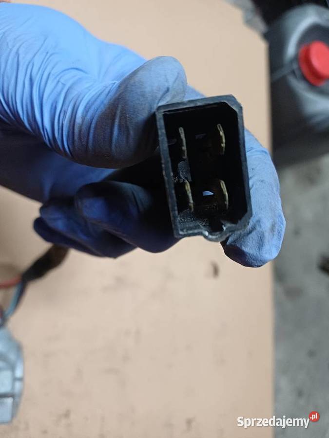 Stacyjka Fiat 126p 125p FSO Polonez Wysyłka Łowicz sprzedam