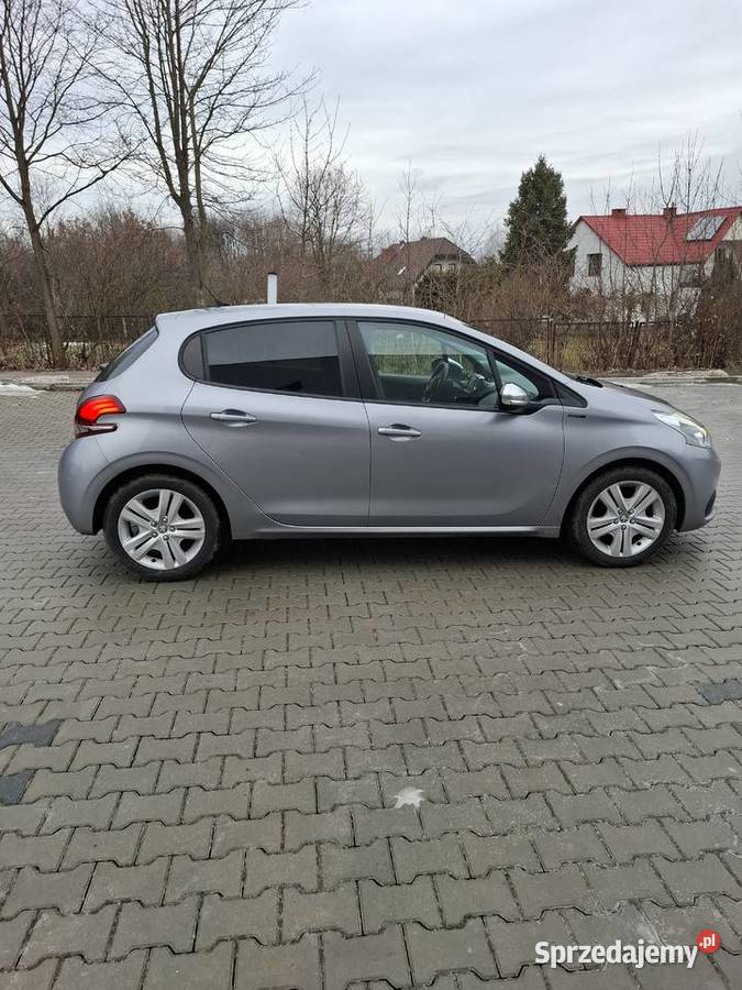 Peugeot 208 12b Jaworznia