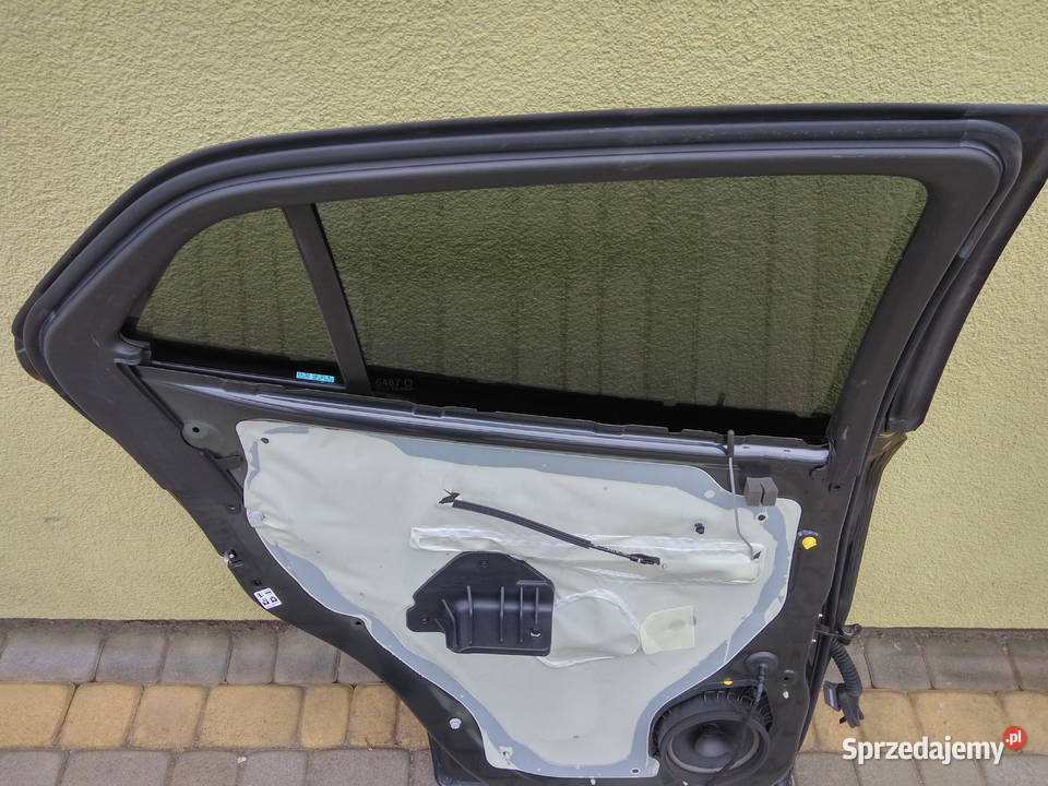 Opel Mokka ramka listwa maskownica drzwi lewych Jarocin sprzedam